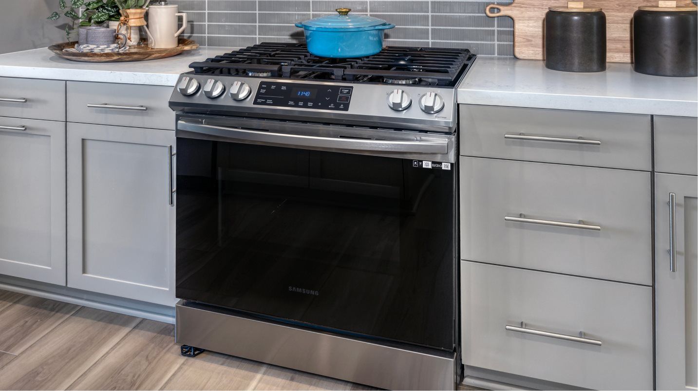 Gramercy Boulevard EI Oven