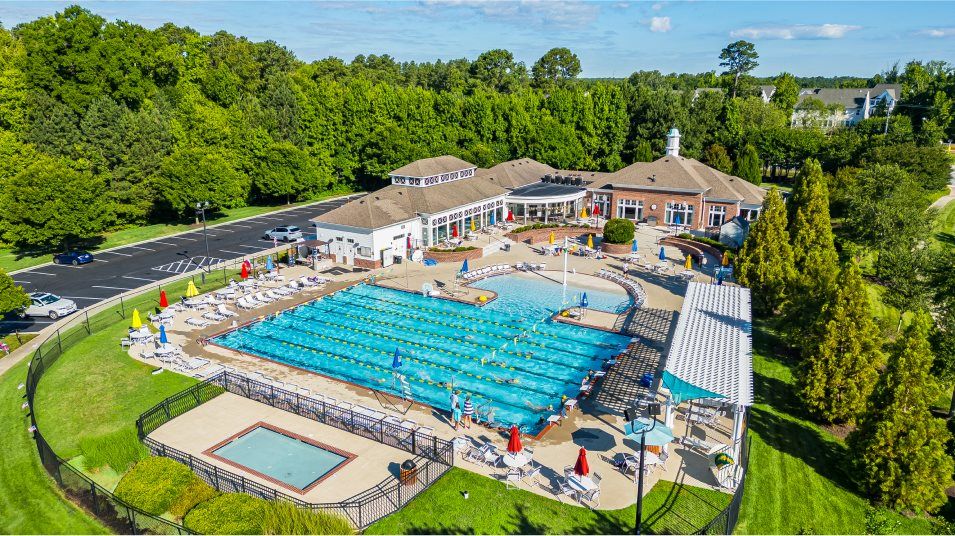 Wynwood Fox Creek Pool Amenity