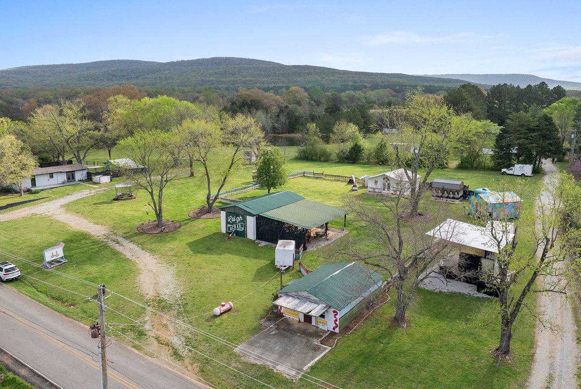 New Market Leigh Acres 2of2 4 28 25