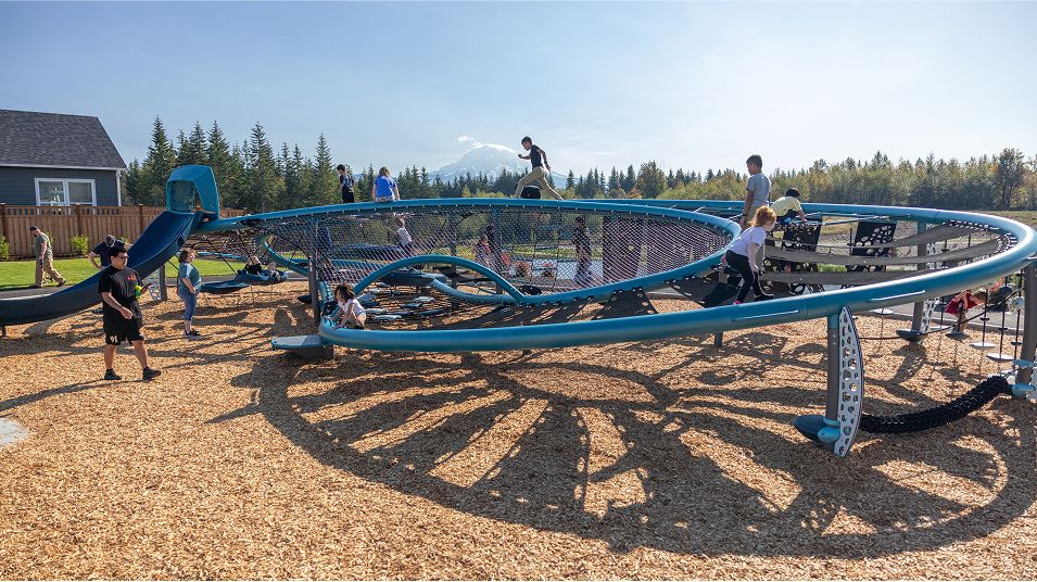 Glacier Pointe Tehaleh Amenity Playground