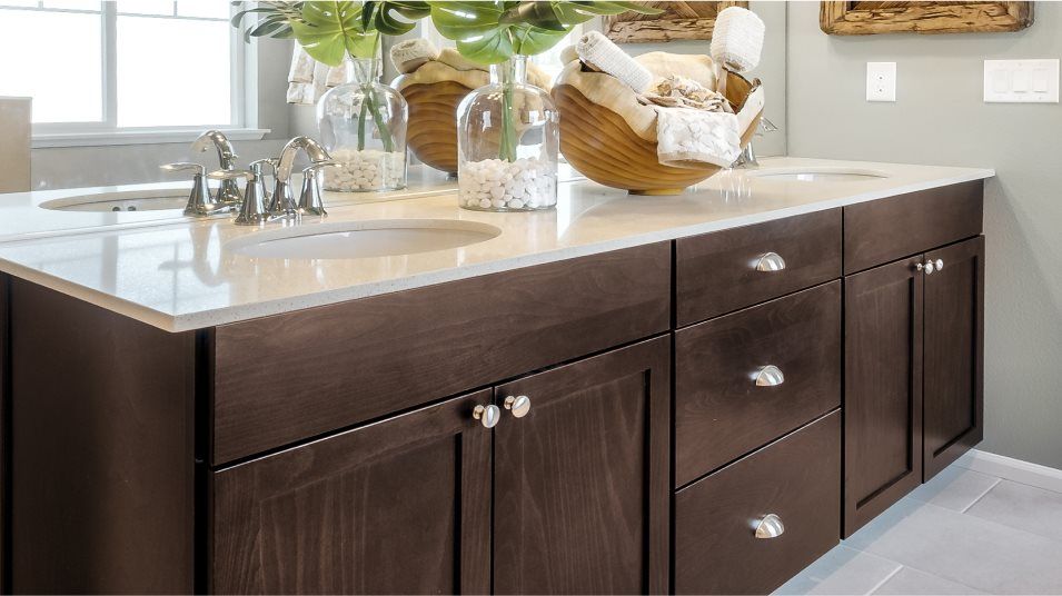 Autumn Vista Aspen Bathroom