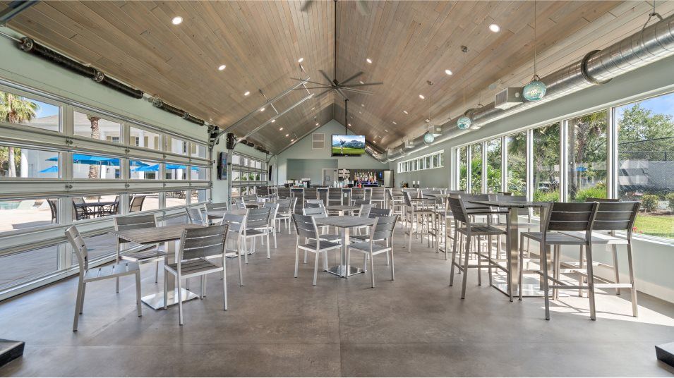 Southern Hills Pool outdoor bar