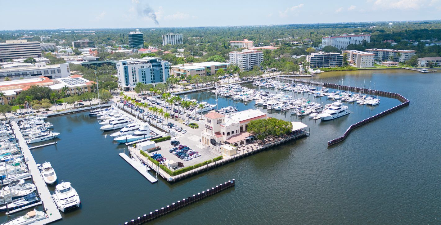 Pier 22 Marina Restaurant