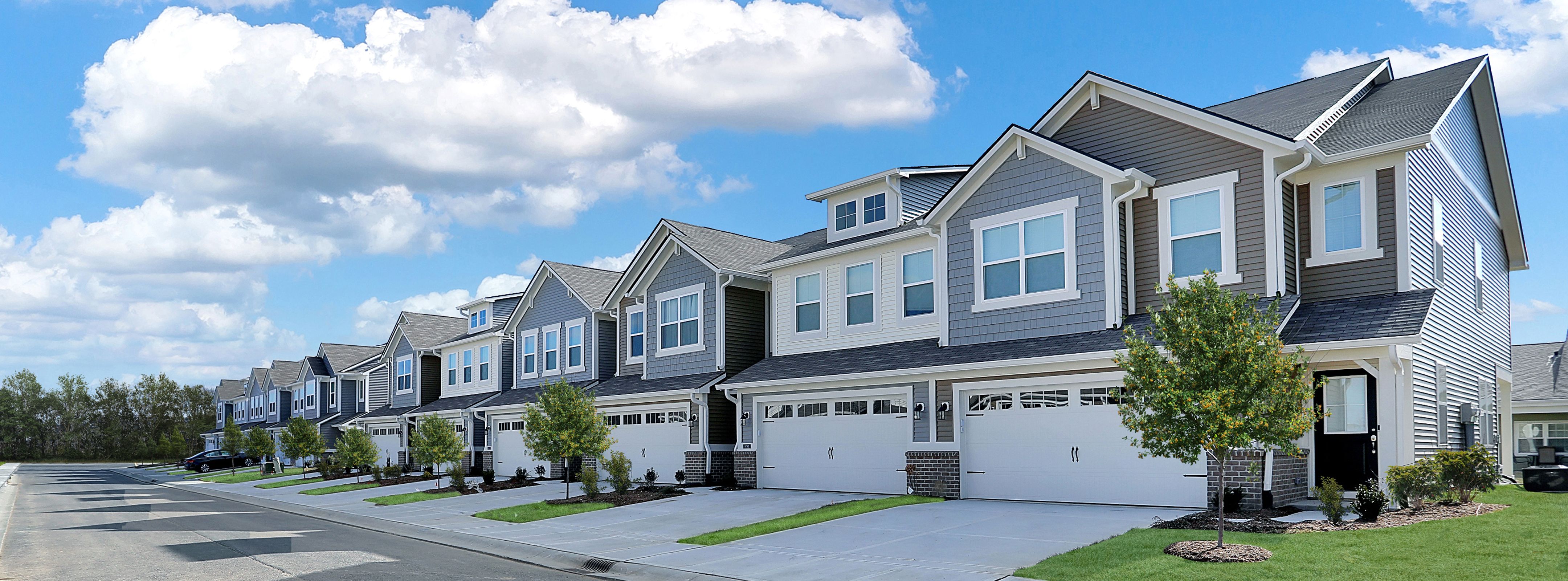Townhomes Abbott Commons Streetscape