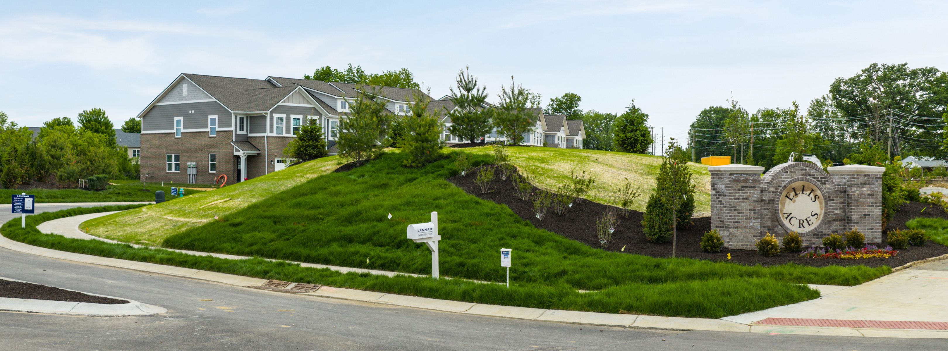 2 Story Collection Ellis Acres Monument 060525