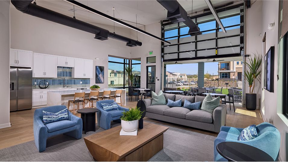 041125 Sunbow Amenity Clubhouse 1of3