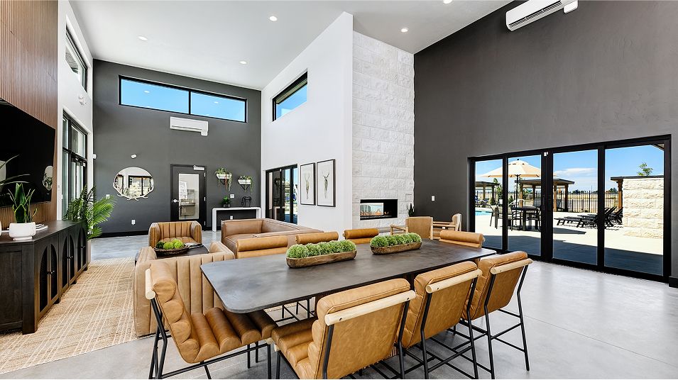 Eagle Ridge Amenity Club House 2of3