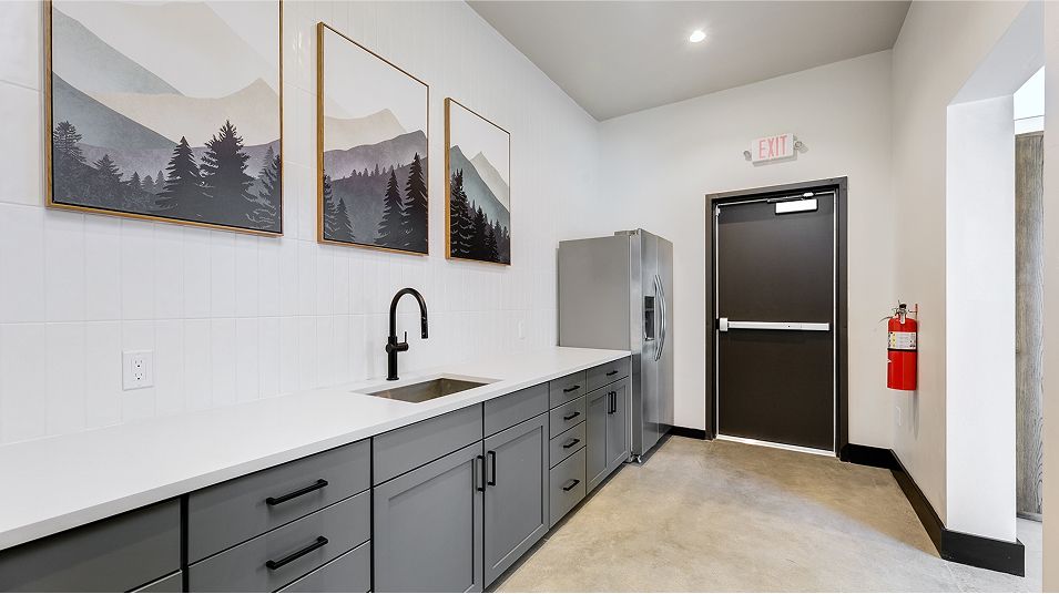 Eagle Ridge Amenity Club House Interior 3of8