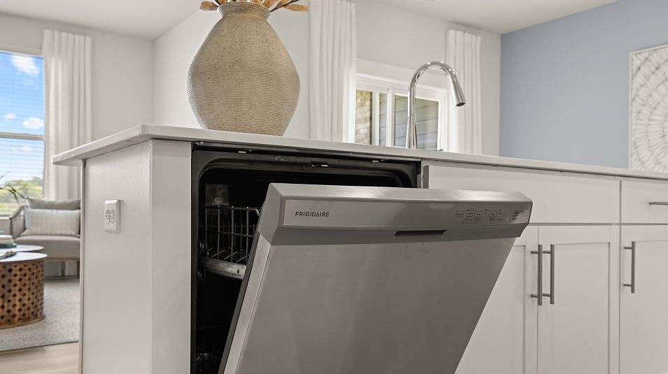 Divisional EI Dishwasher