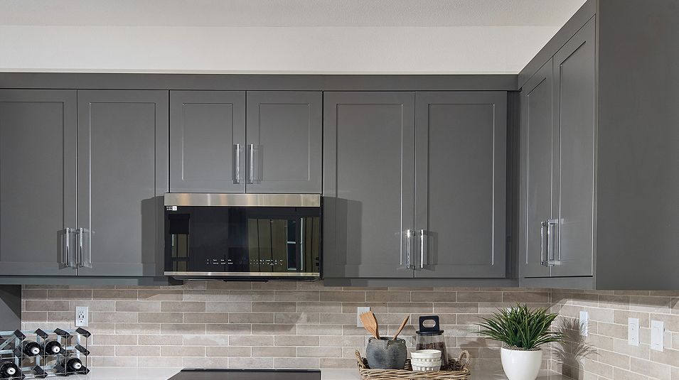 Lavender The Trails Res1 Kitchen 2of3 F2