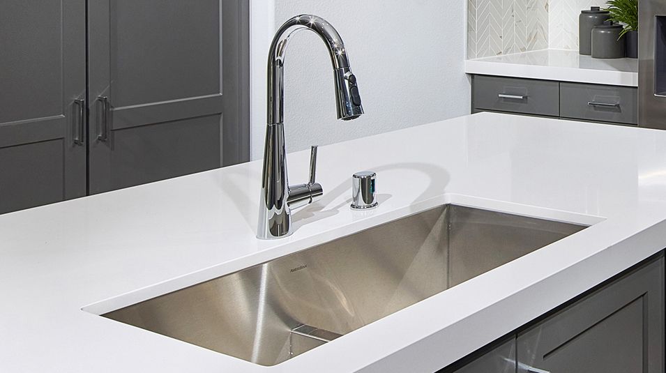 Laurel The Trails Res1 Kitchen 2of2 F2