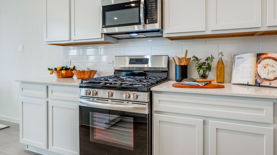 Pic Ei Gas Range Oven