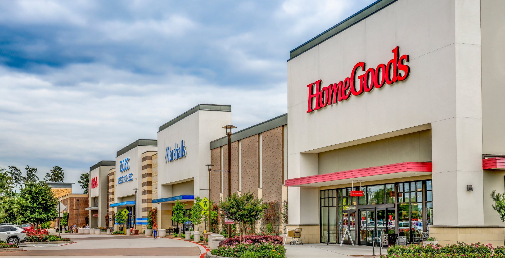 Conroe Local Area Home Goods Shopping Photoshoot