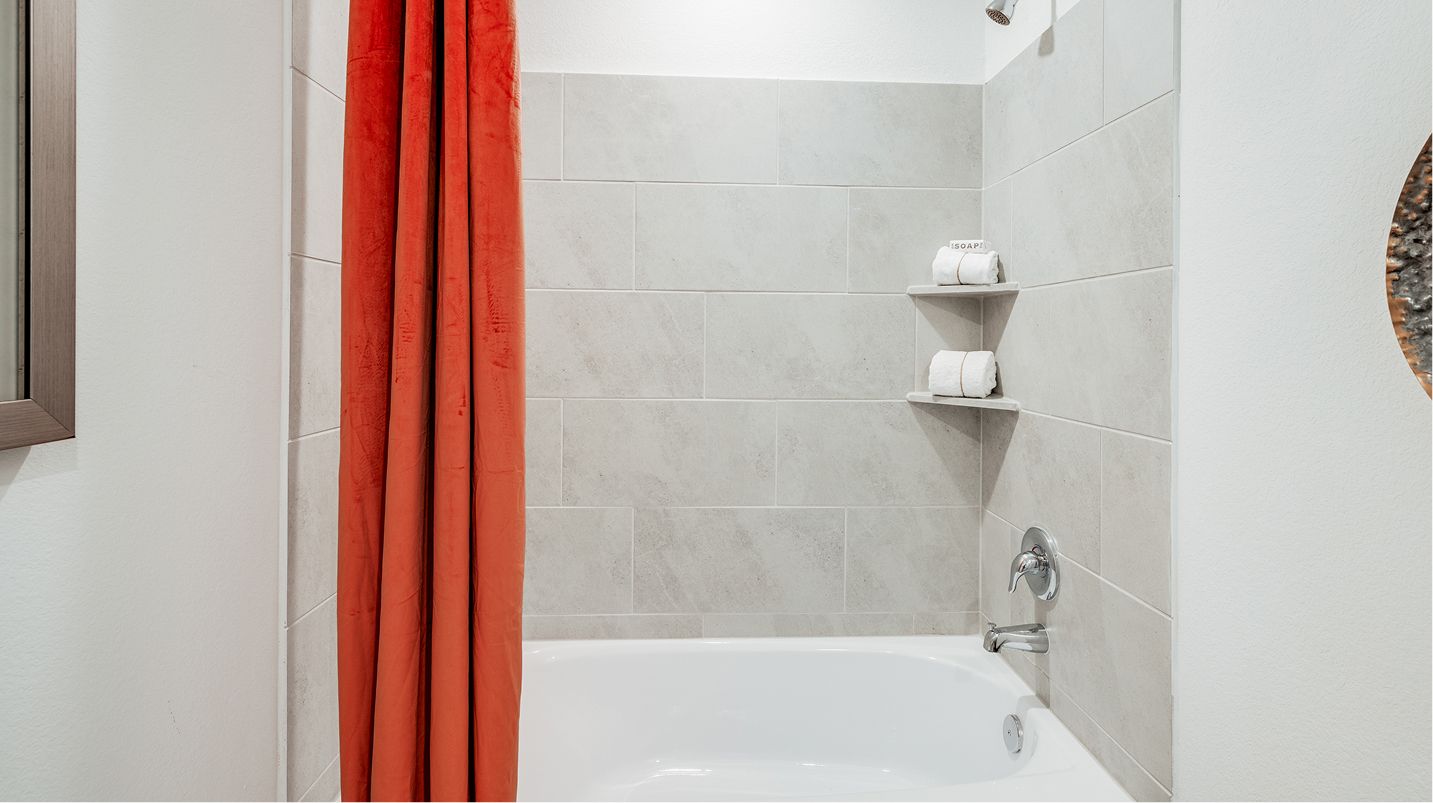EI Bath3 Shower