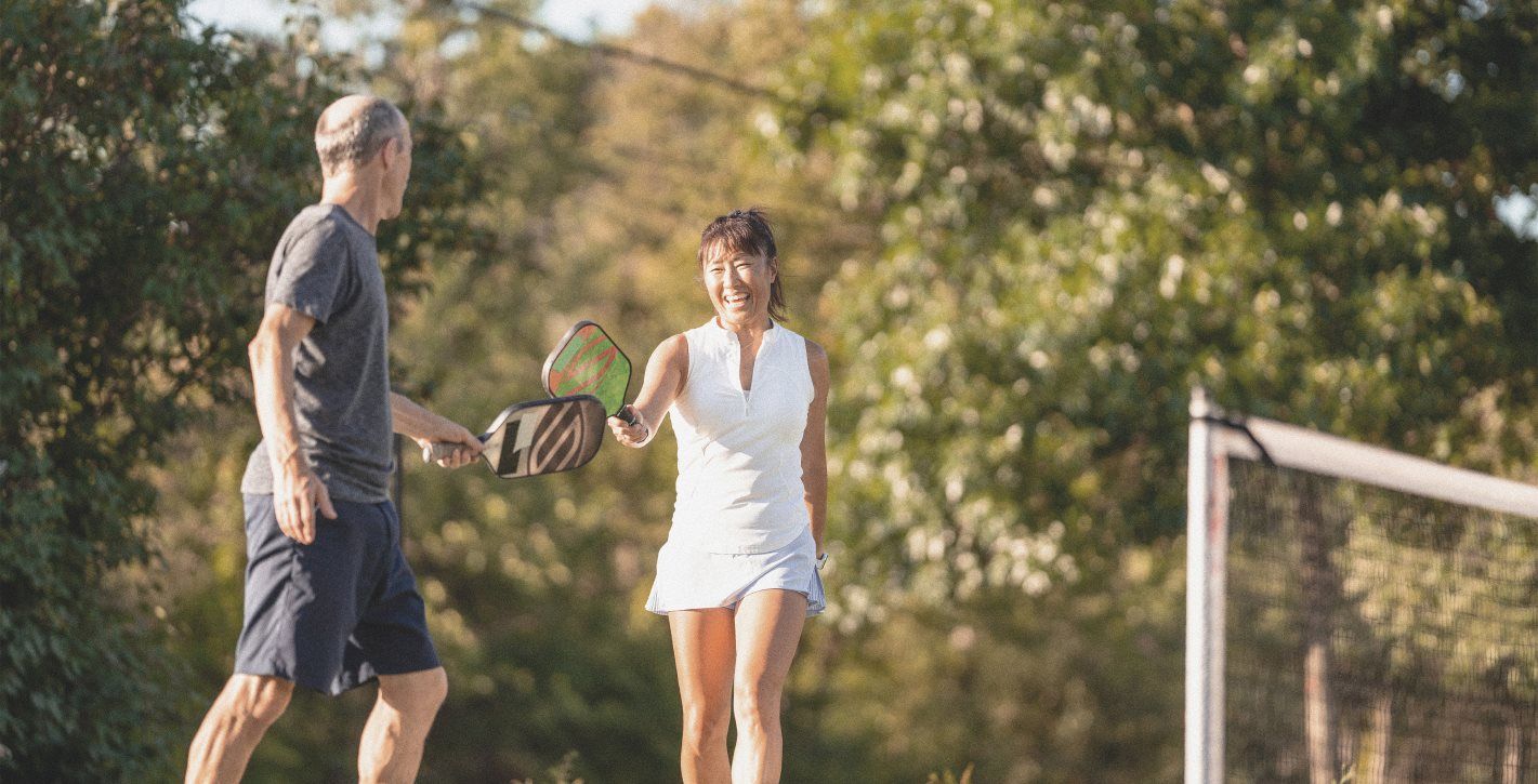 Nearby sports courts