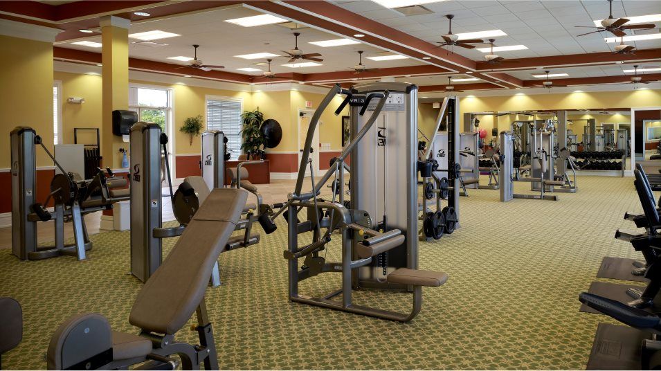 Hampton Lakes at River Hall fitness center