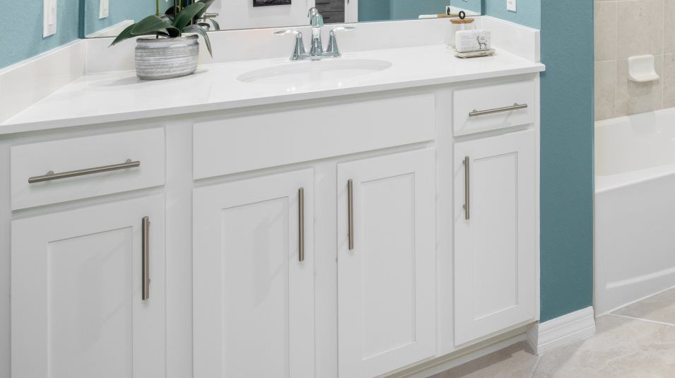 Bathroom cabinetry