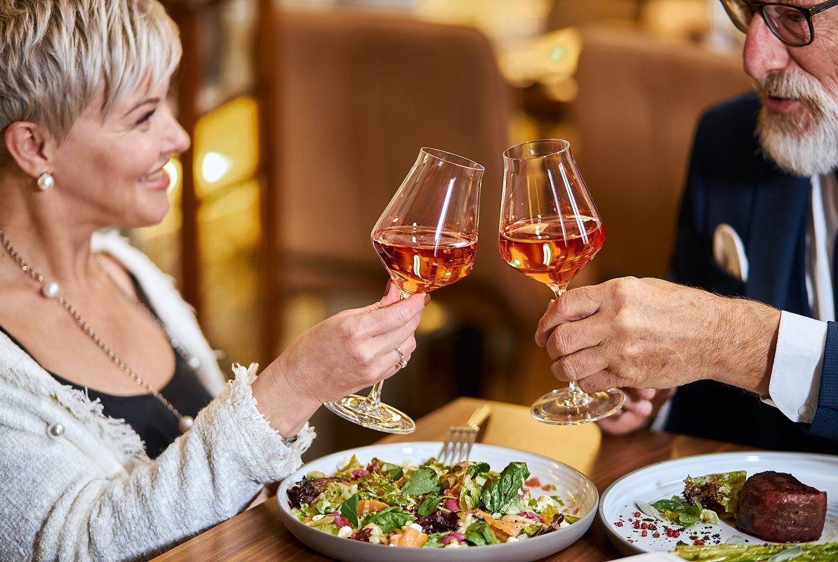Local Area Eateries and Restaurants