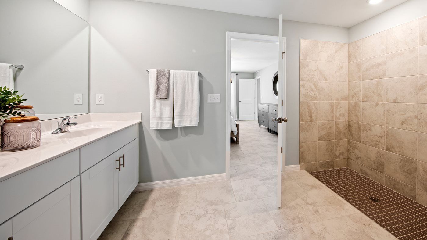 Owners Bath