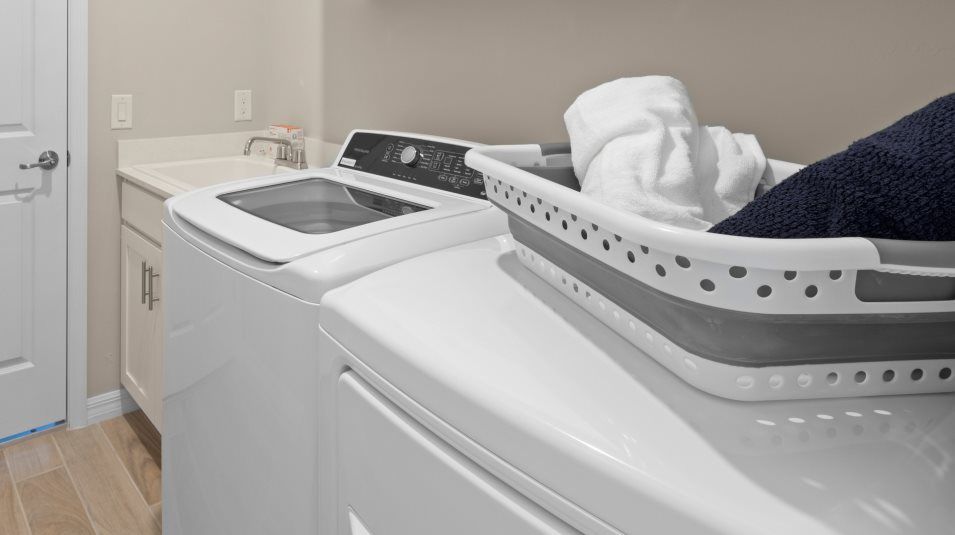 Laundry room Washer & Dryer