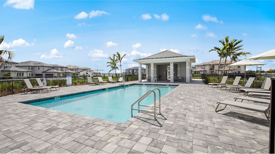 Willowgreen Amenity Pool 2of10 4 21 25
