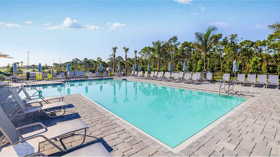 Coco Bay Amenity Pool 3of6 9 2 25