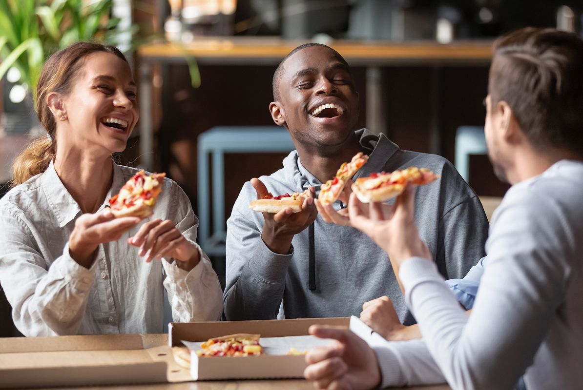 Dining Restaurant Friends Pizza