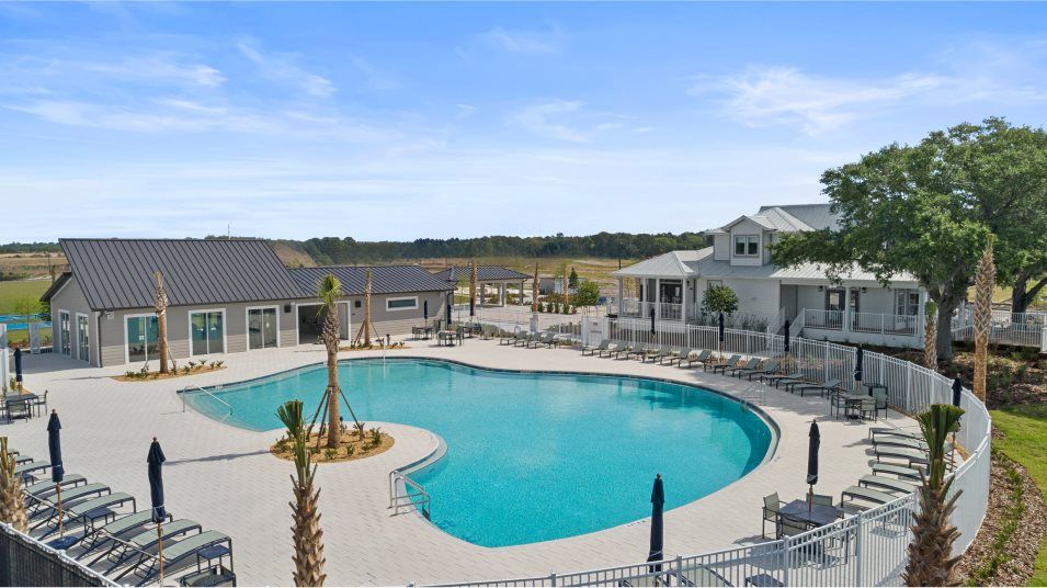 Bridgewalk swimming pool