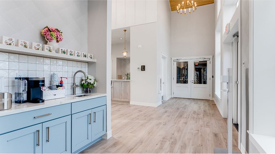 Edenbrooke Amenity Clubhouse Interior Coffeebar 3of3 9 25 25