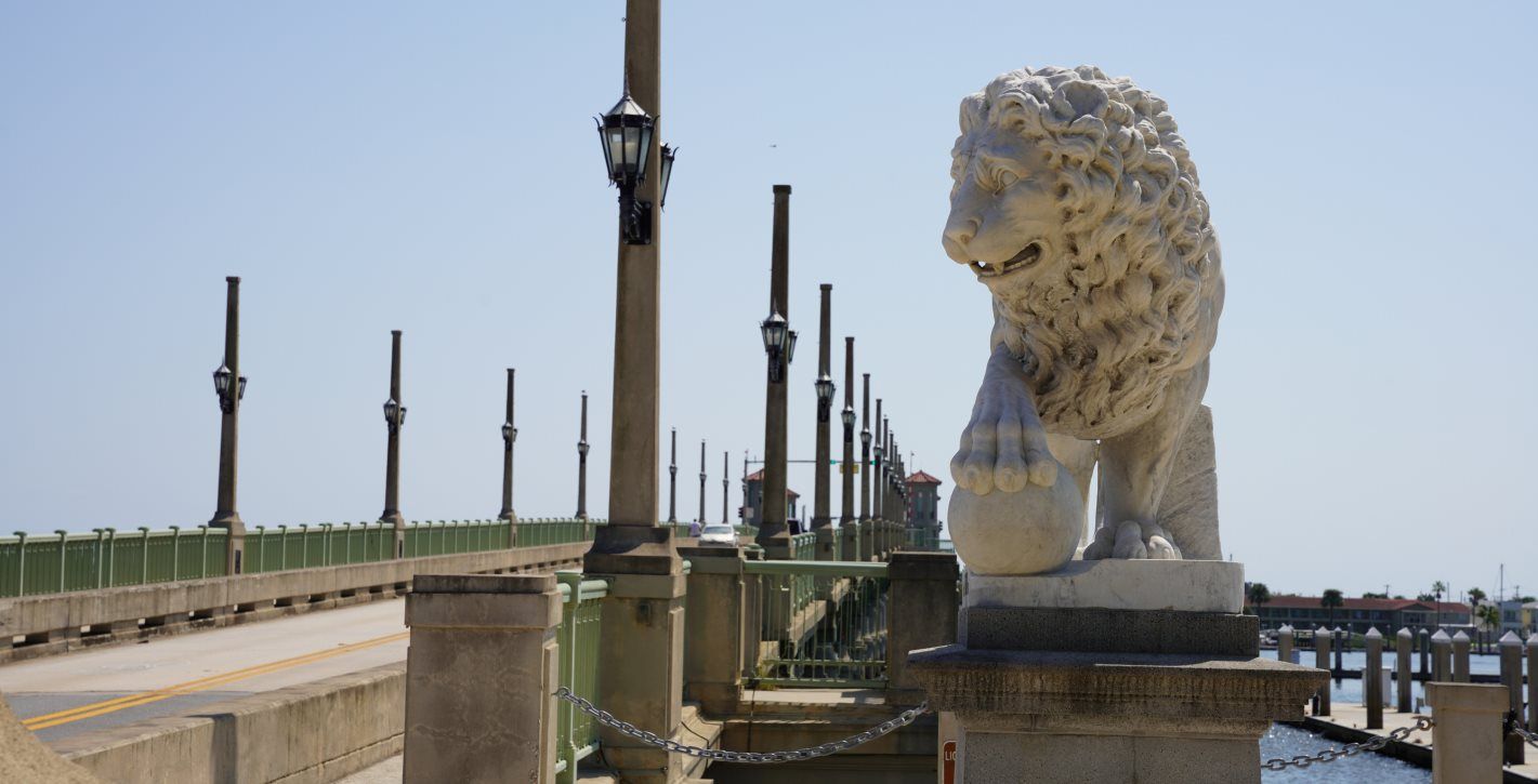 Nearby Bridge of Lions