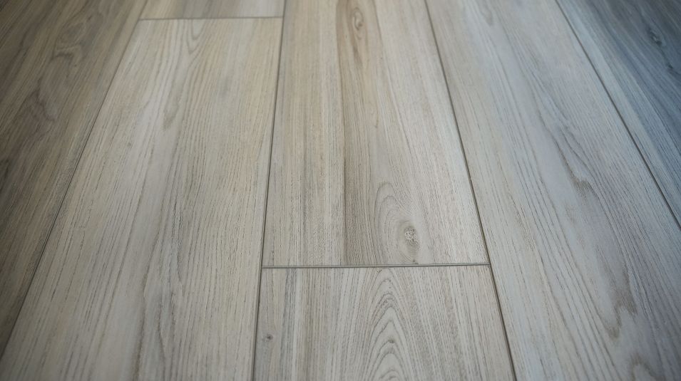 Kings Preserve EI Flooring 8 8 25