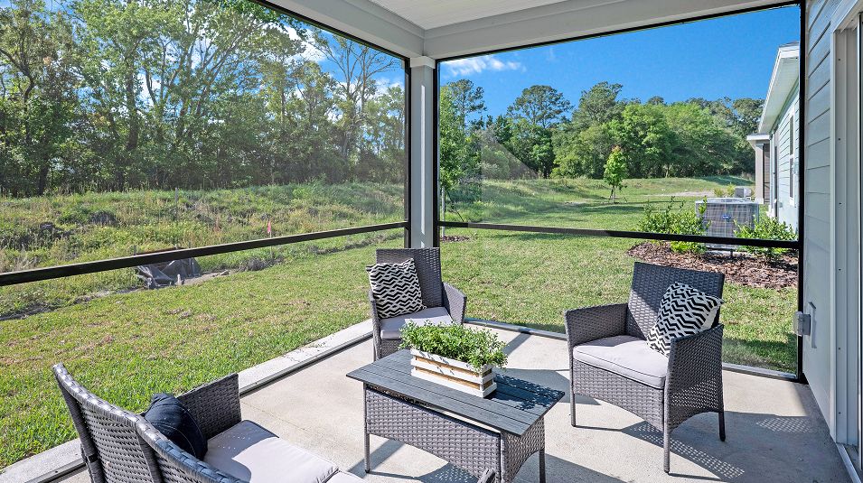 Pic Saddle Oaks Charle II EI Concrete Porch 2of2 8 8 25