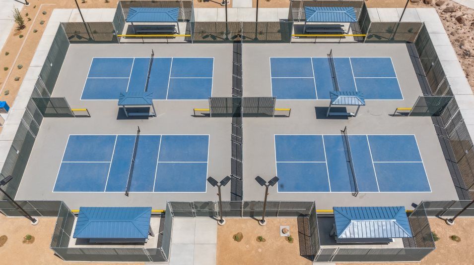 Lucere at Inspirada Pickleball Courts