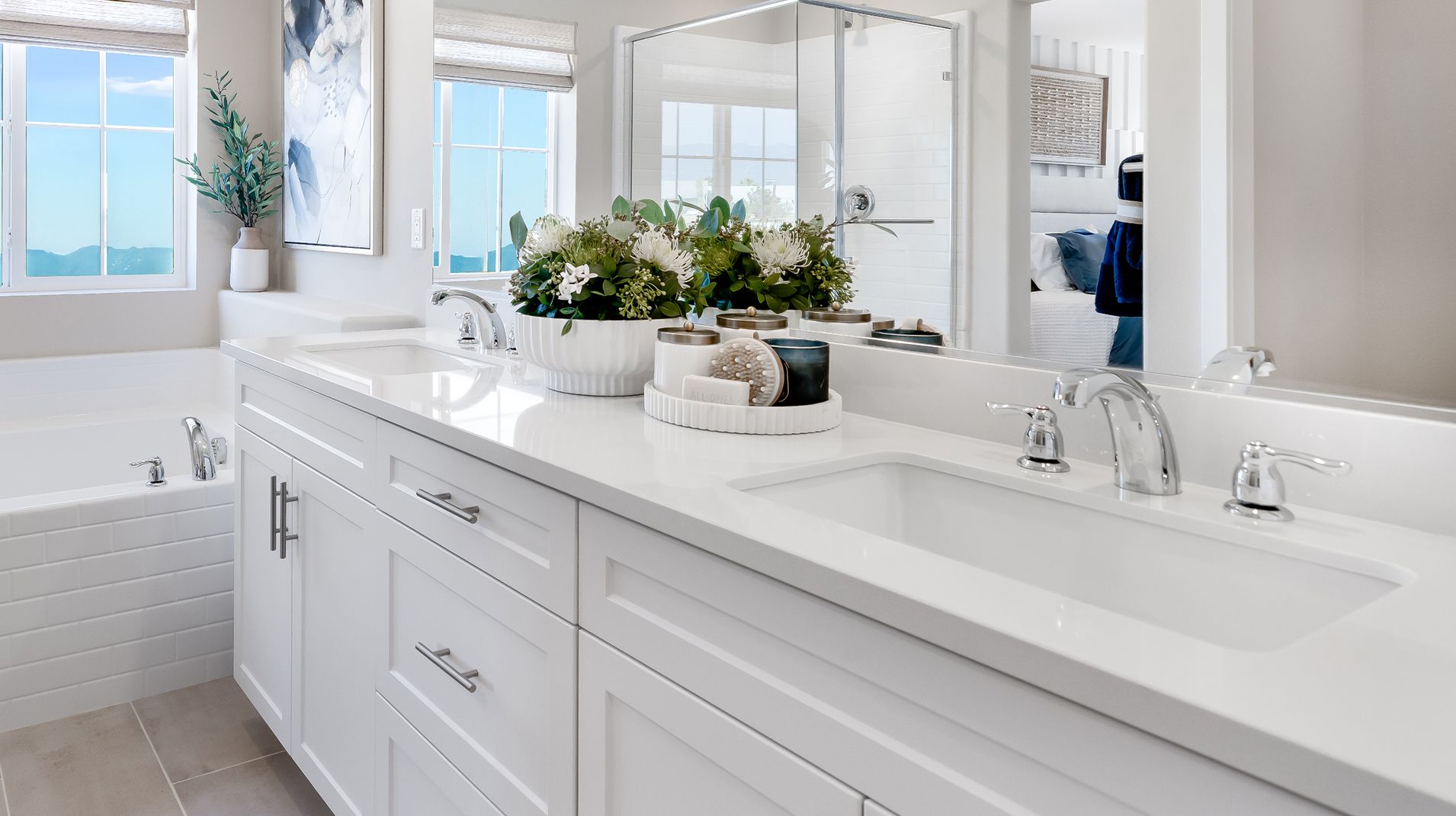 Aviator Renaissance Res1 Owners Bath 2of2 F2