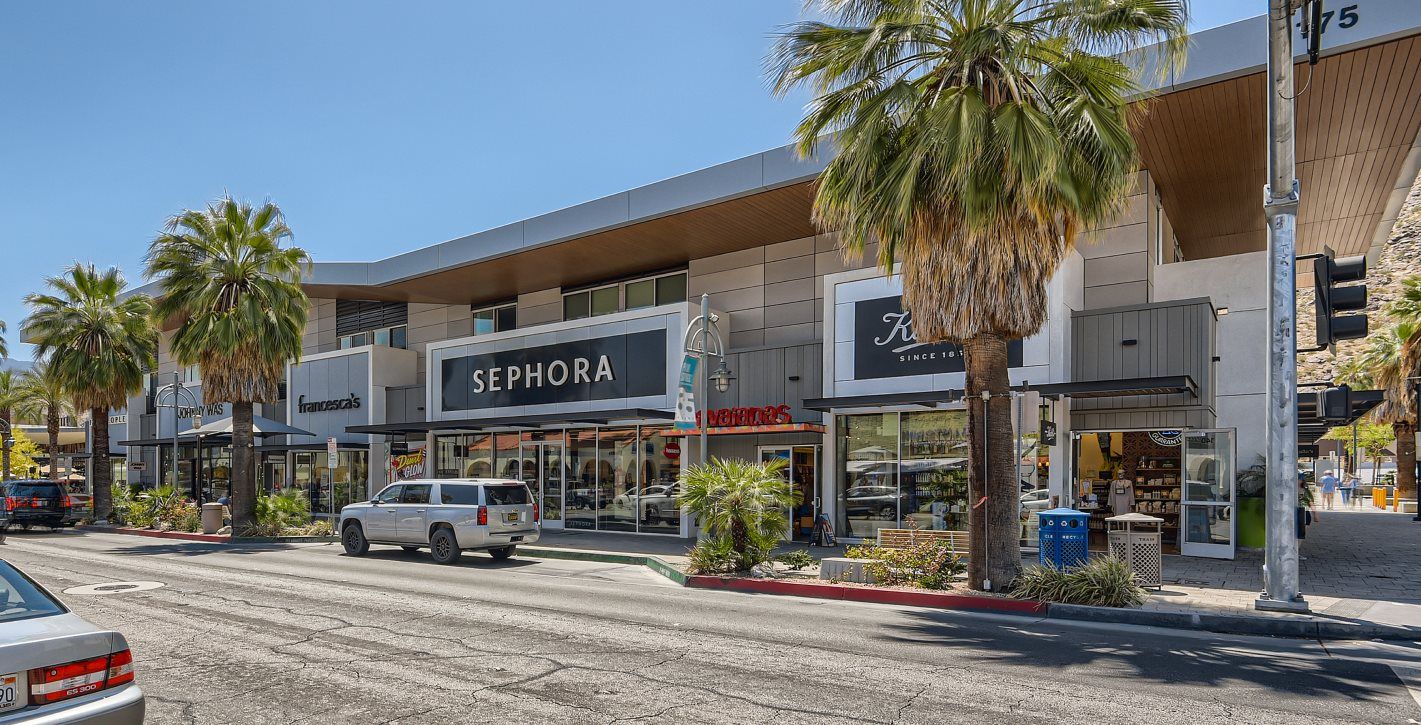 Image of downtown palm springs