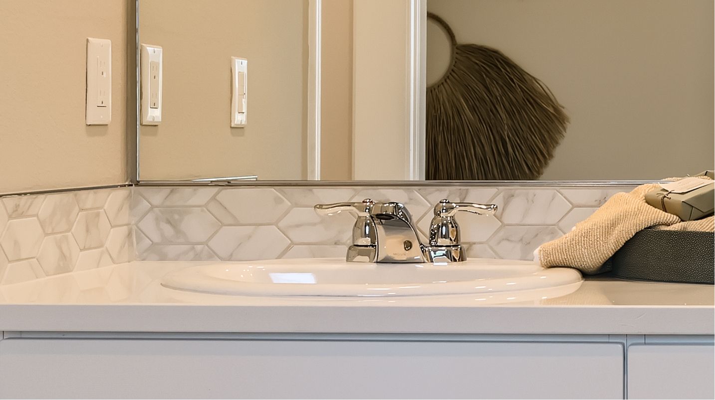 North Shore Rockport Ranch Res Three EI Double Sinks Owners Bath F2