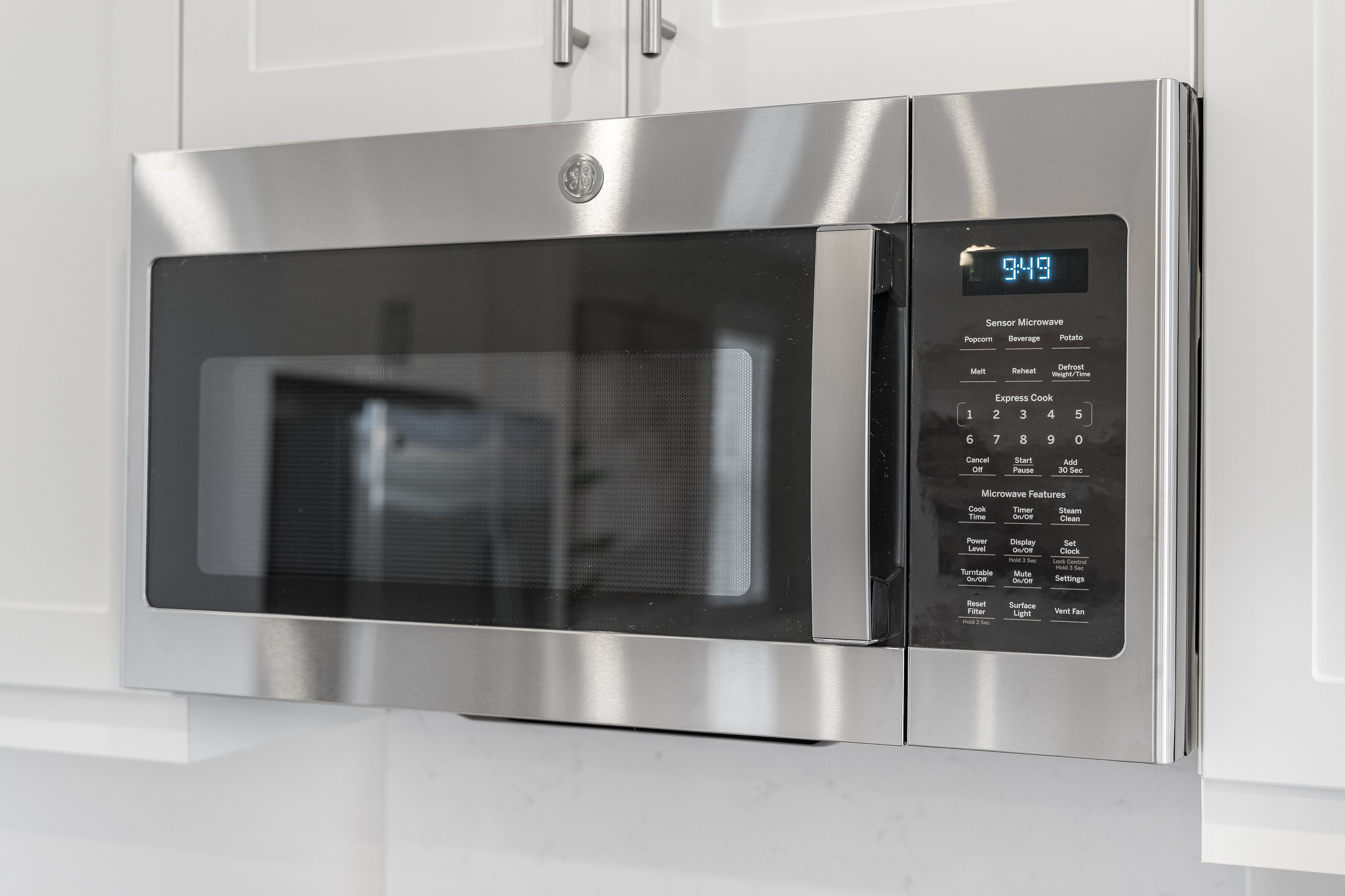 Sierra Crest The Groves EI Microwave F1