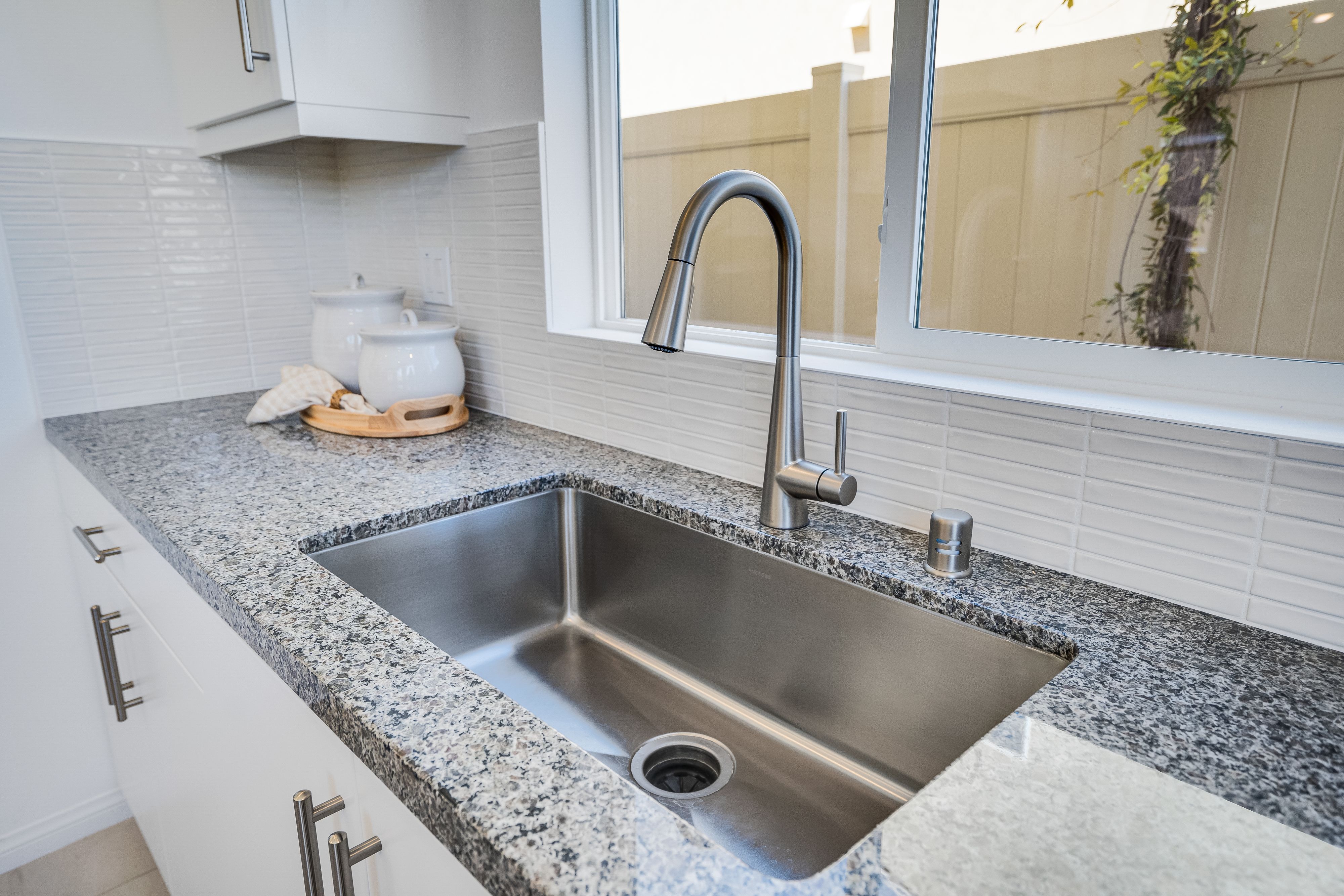 Journey Silverwood EI Kitchen Faucet F1