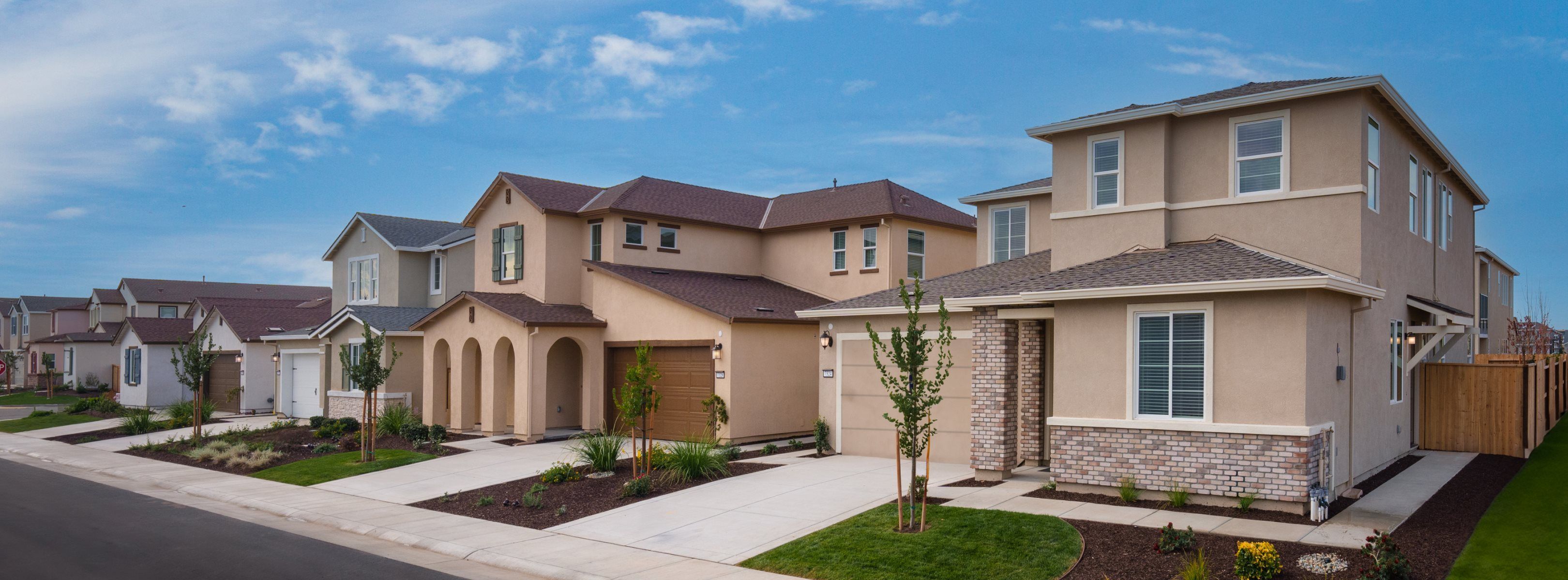 Bordeaux II at Vineyard Parke streetscape