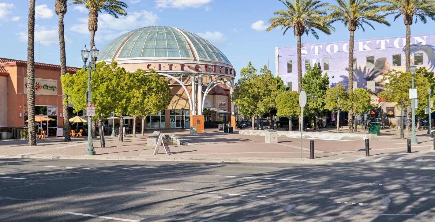 082924 Stockton Decarli Square 1of3