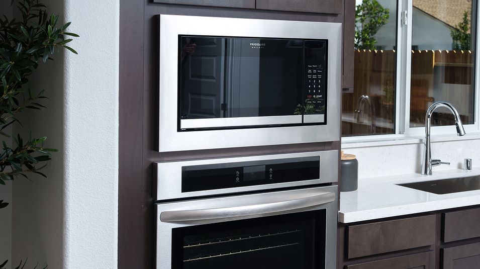 Redwood IV Vineyard Parke EI Microwave F1