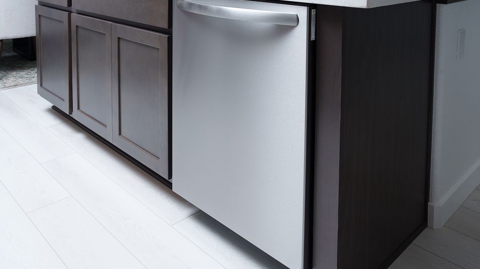 081125 Cobalt The Preserve EI Dishwasher F1