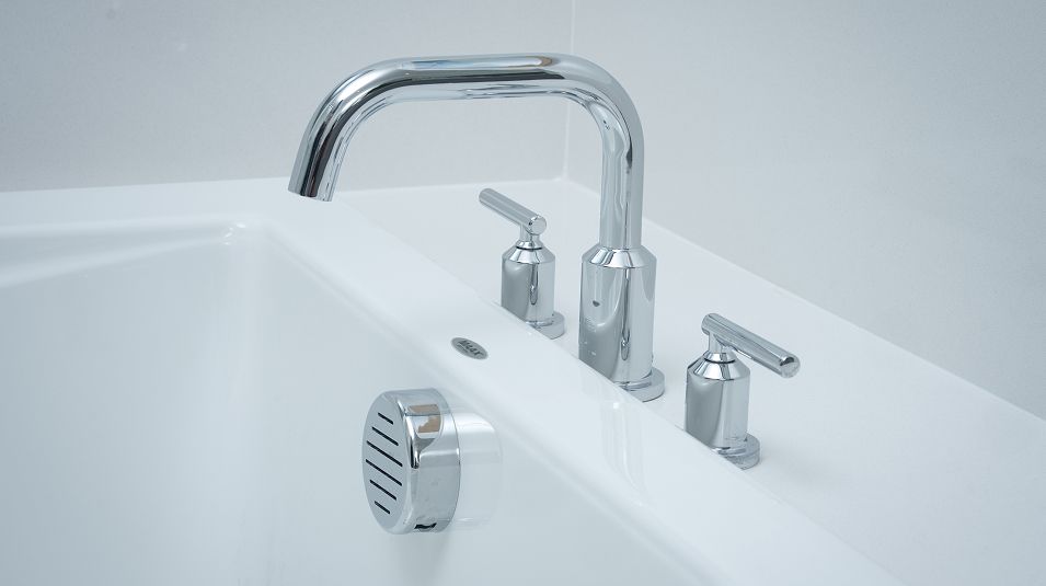 Cascade II Vineyard Parke EI Bath Hardware F1