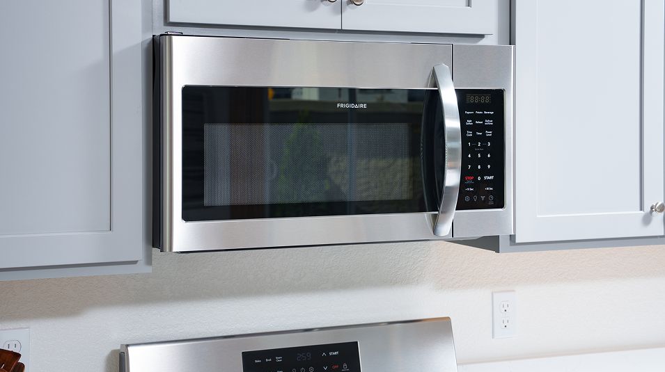 Breakers Cove EI Microwave F1
