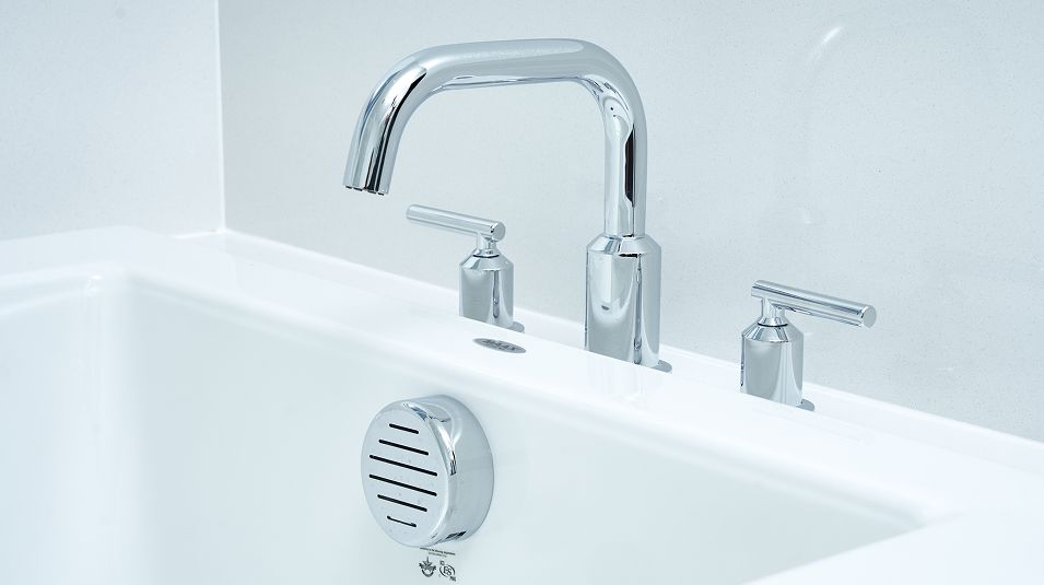 Vienna Vineyard Parke EI Bath Hardware F1