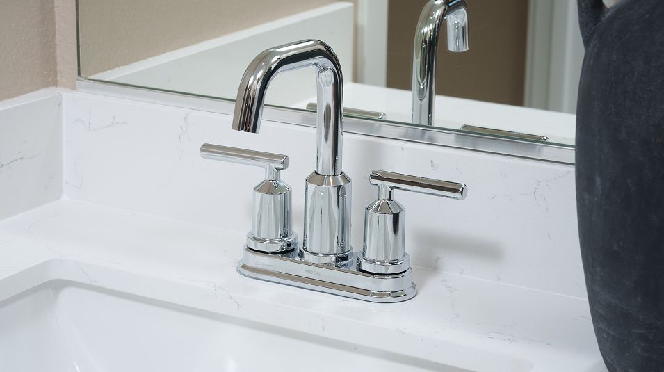 Breakers Cove EI Bath Hardware F1