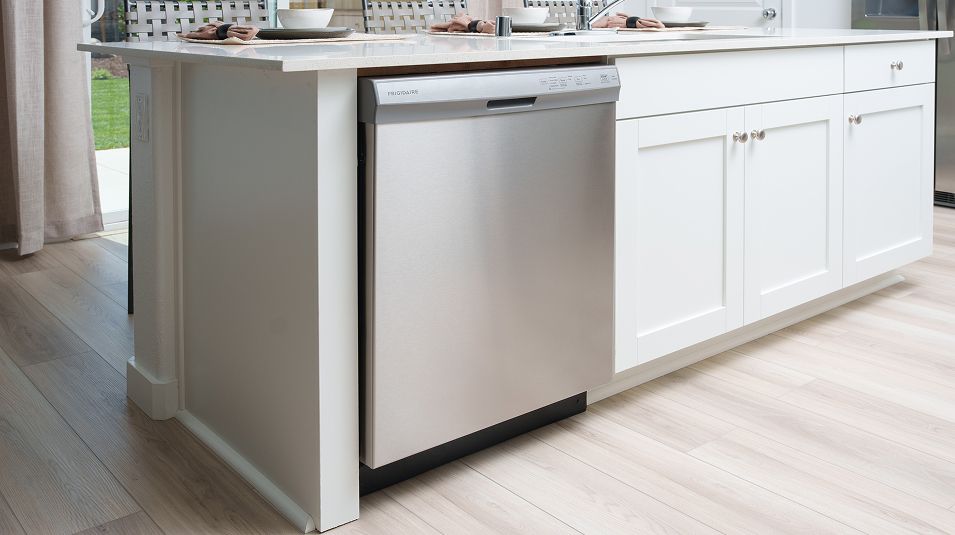 Skylark Northpoint EI Dishwasher F1
