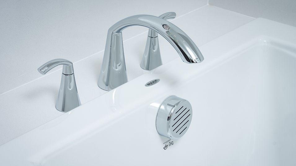 Wavmor Northlake EI Owners Bath Hardware F2