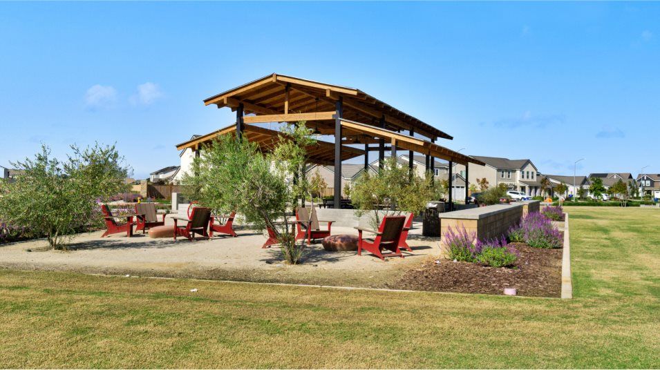 Ranch at Heritage Grove picnic area amenity