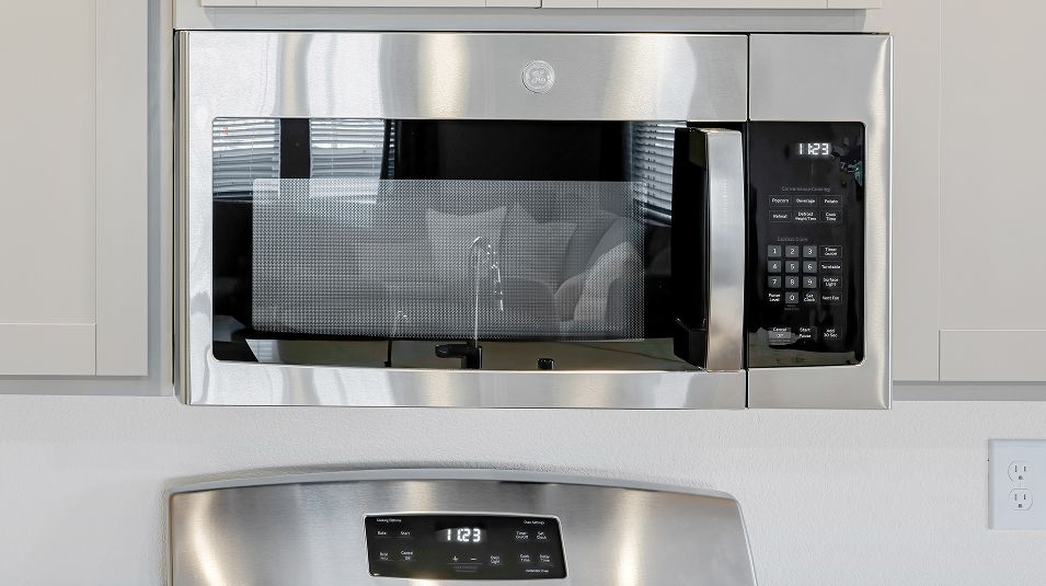 Heritage Square EI Microwave F1